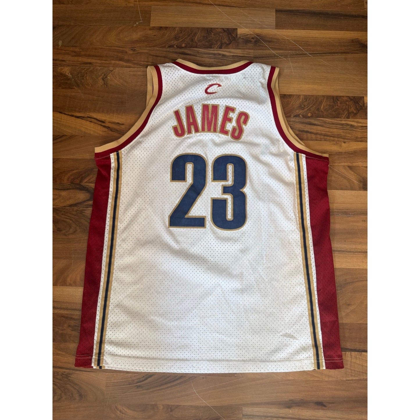 Nike Cleveland Cavaliers Lebron James Size Large Long