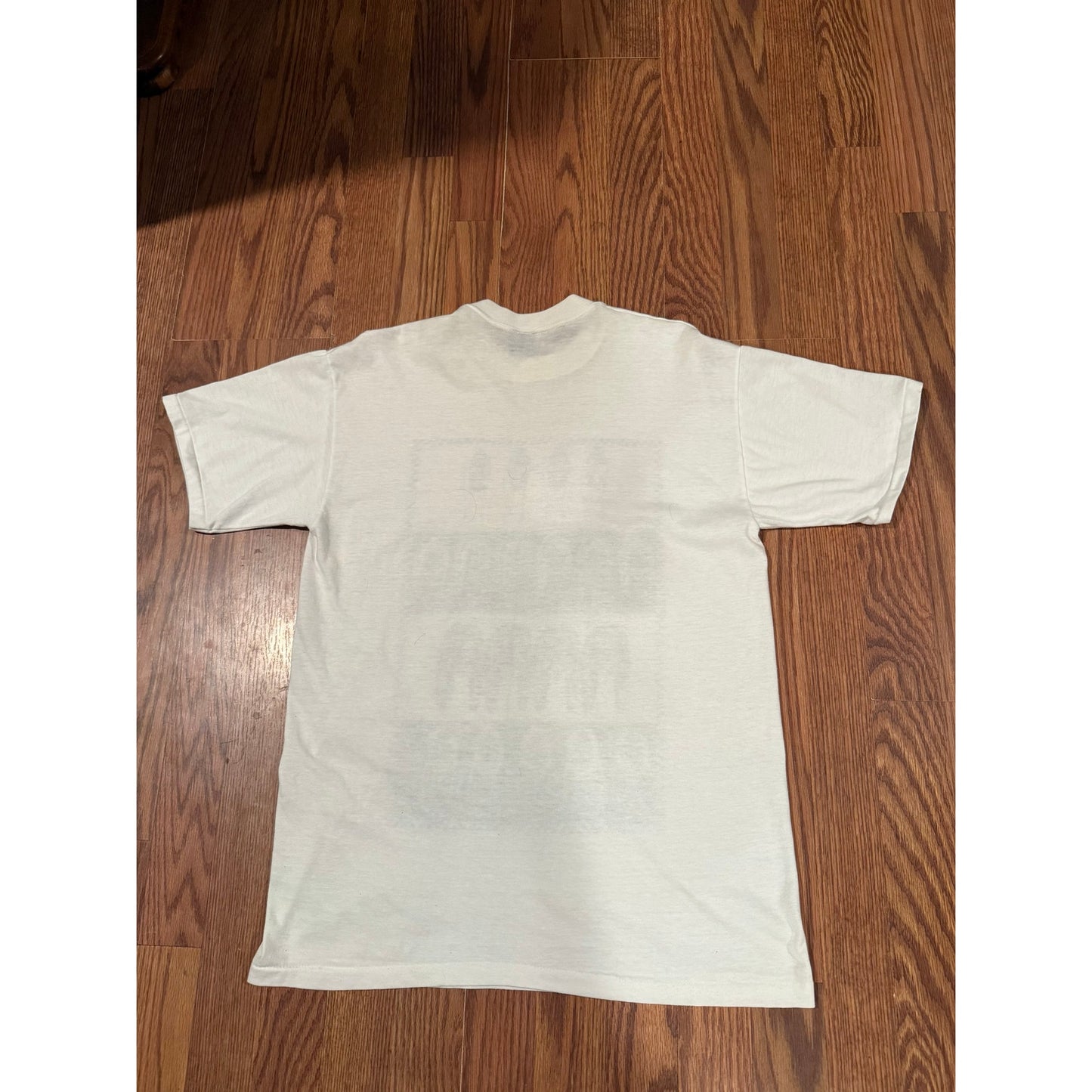 True vintage 80s/90s tribal art tee