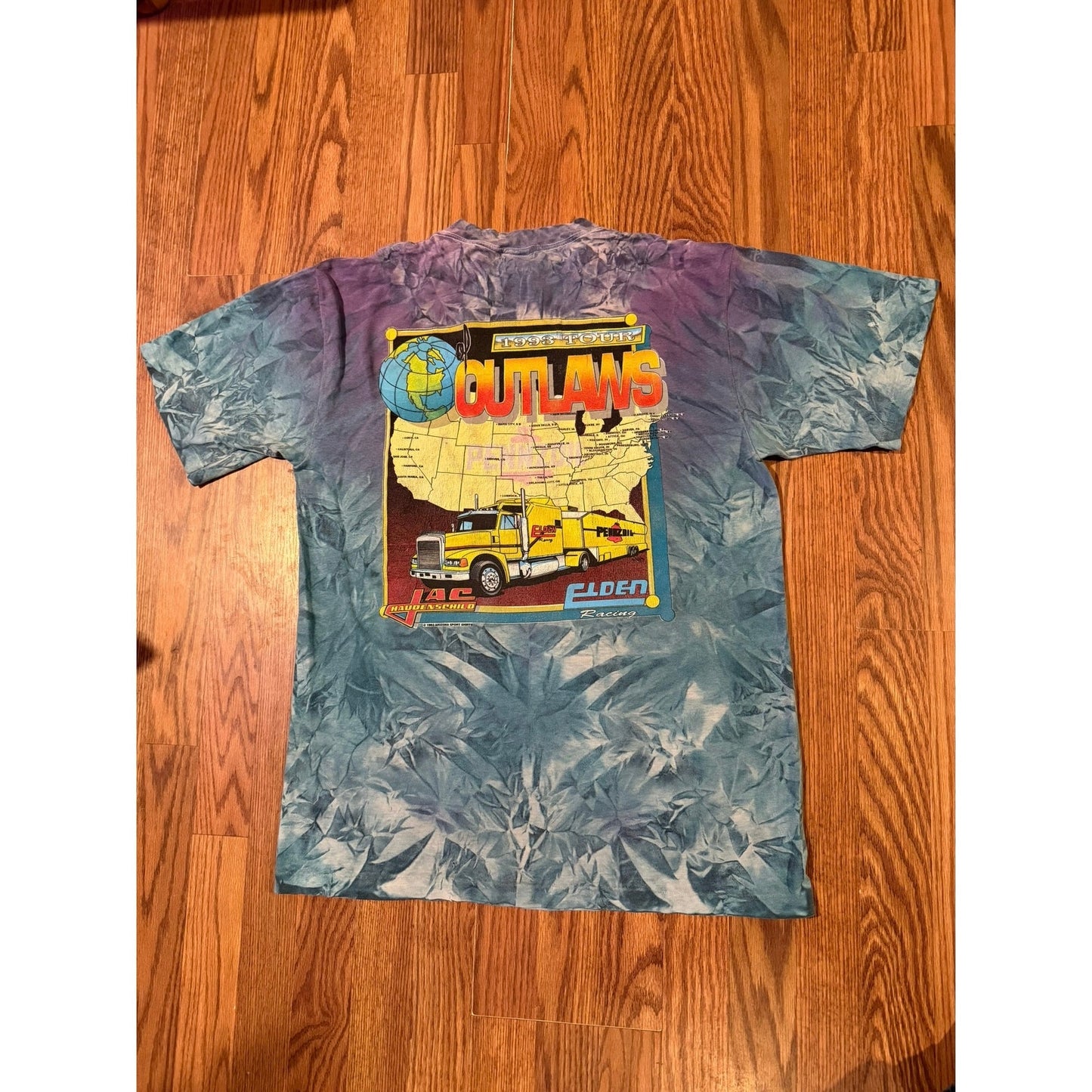 True Vintage World of Outlaws Tie Dye