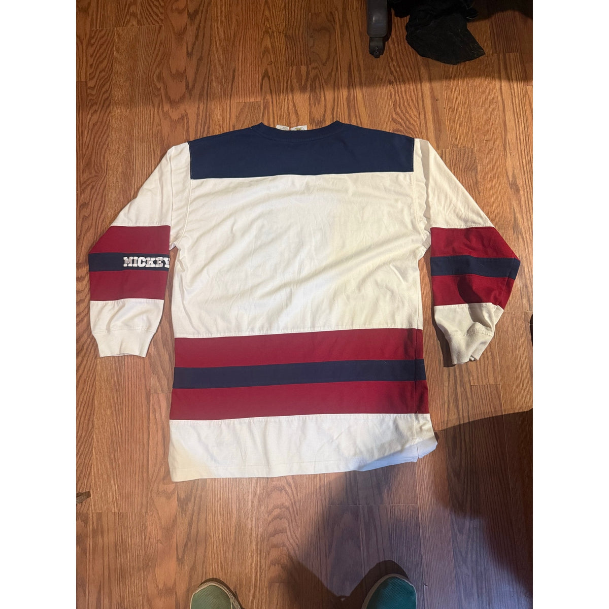 1990s Disney Mickey & Co. Hockey-style Long-Sleeve size xl