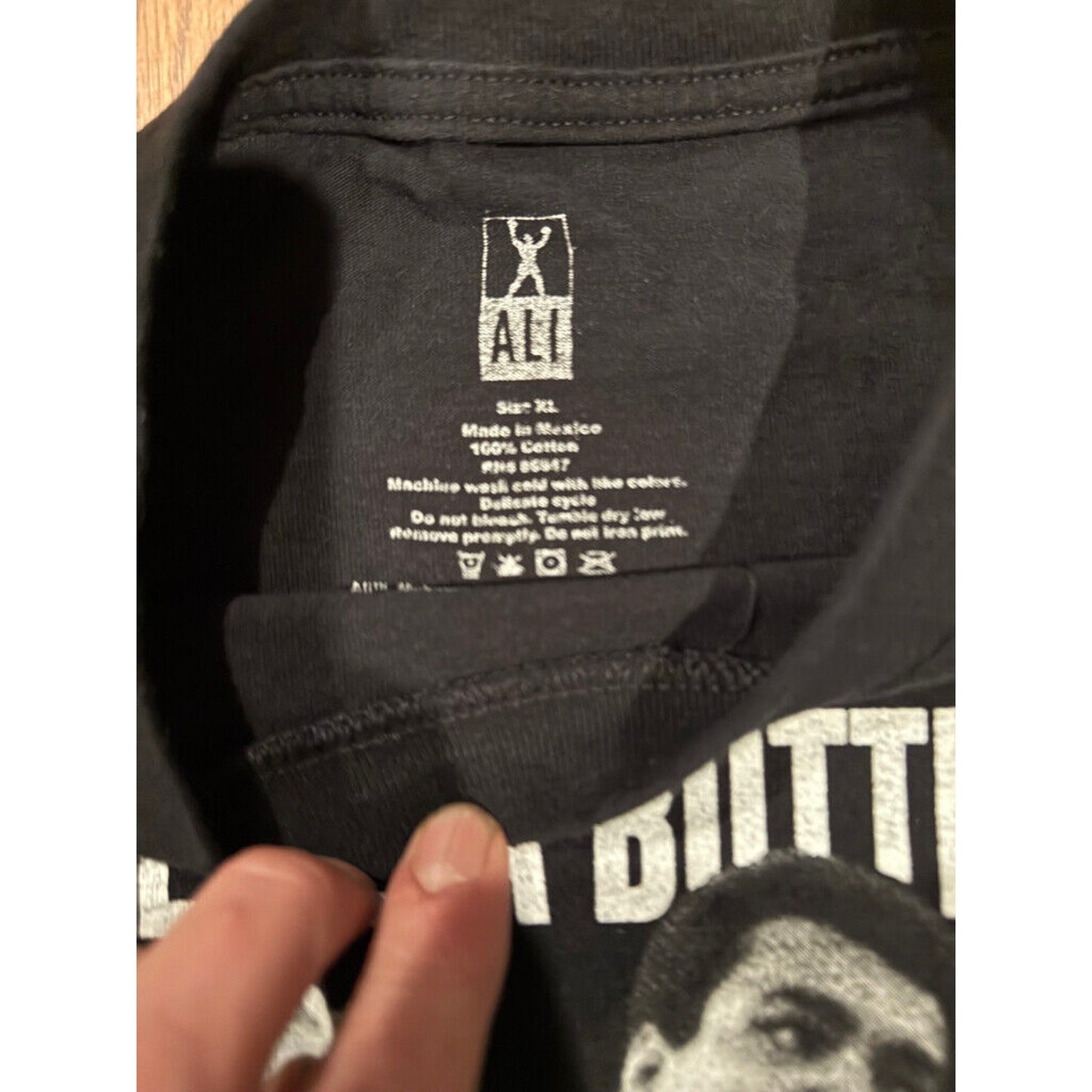 Ali XL float like a butterfly
