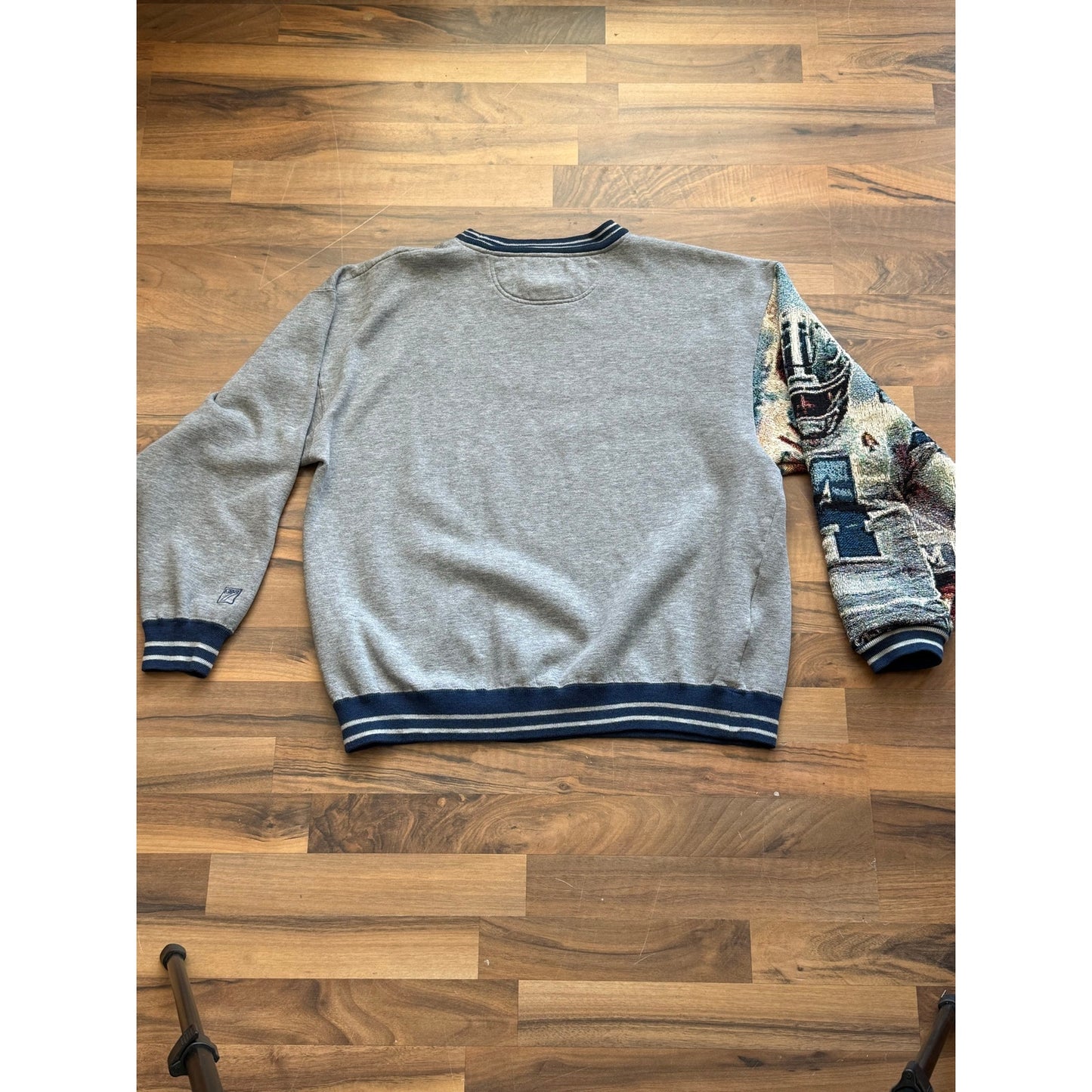 Logo 7 Custom 1 of 1 Dallas Cowboys Sweater Size XL