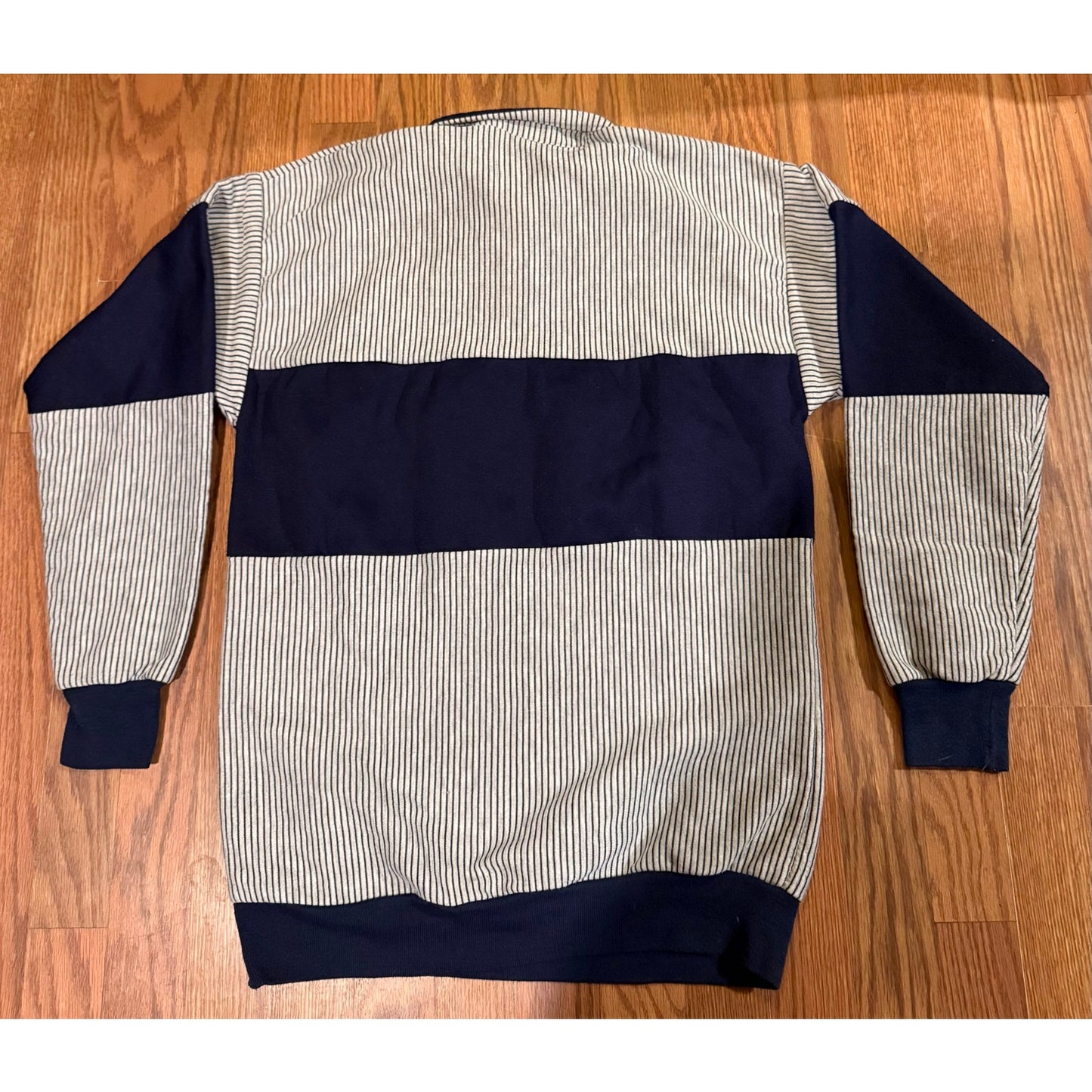 Alaska 1/4 Zip Sweater Size XL