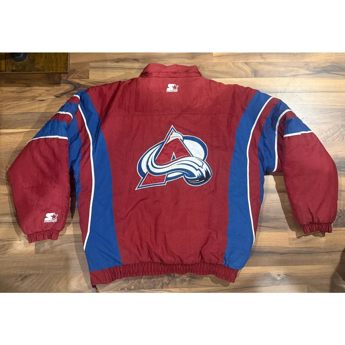 Colorado Avalanche Starter Puffer Size XL