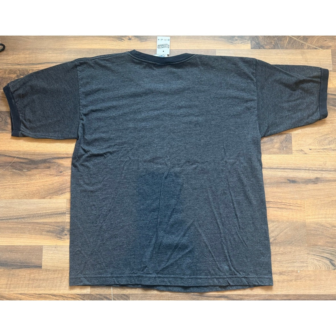 2003 Hong King Phooey gray black ringer Size Large