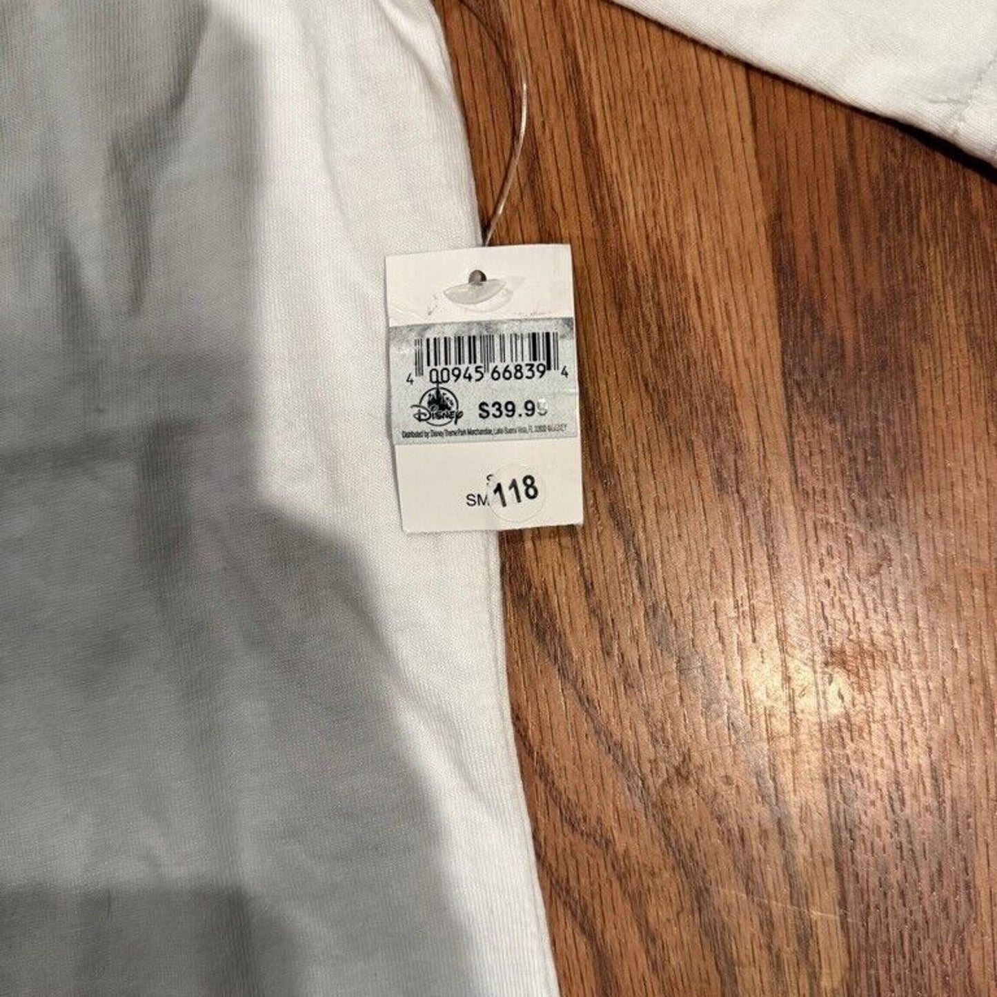 Disney Star Wars Action Figure shirt small