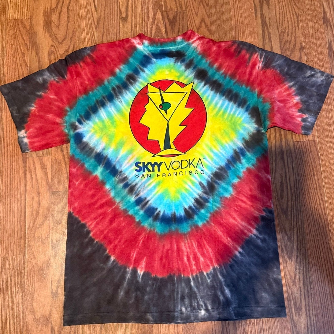 Skyy Vodka Tie Dye Size Large