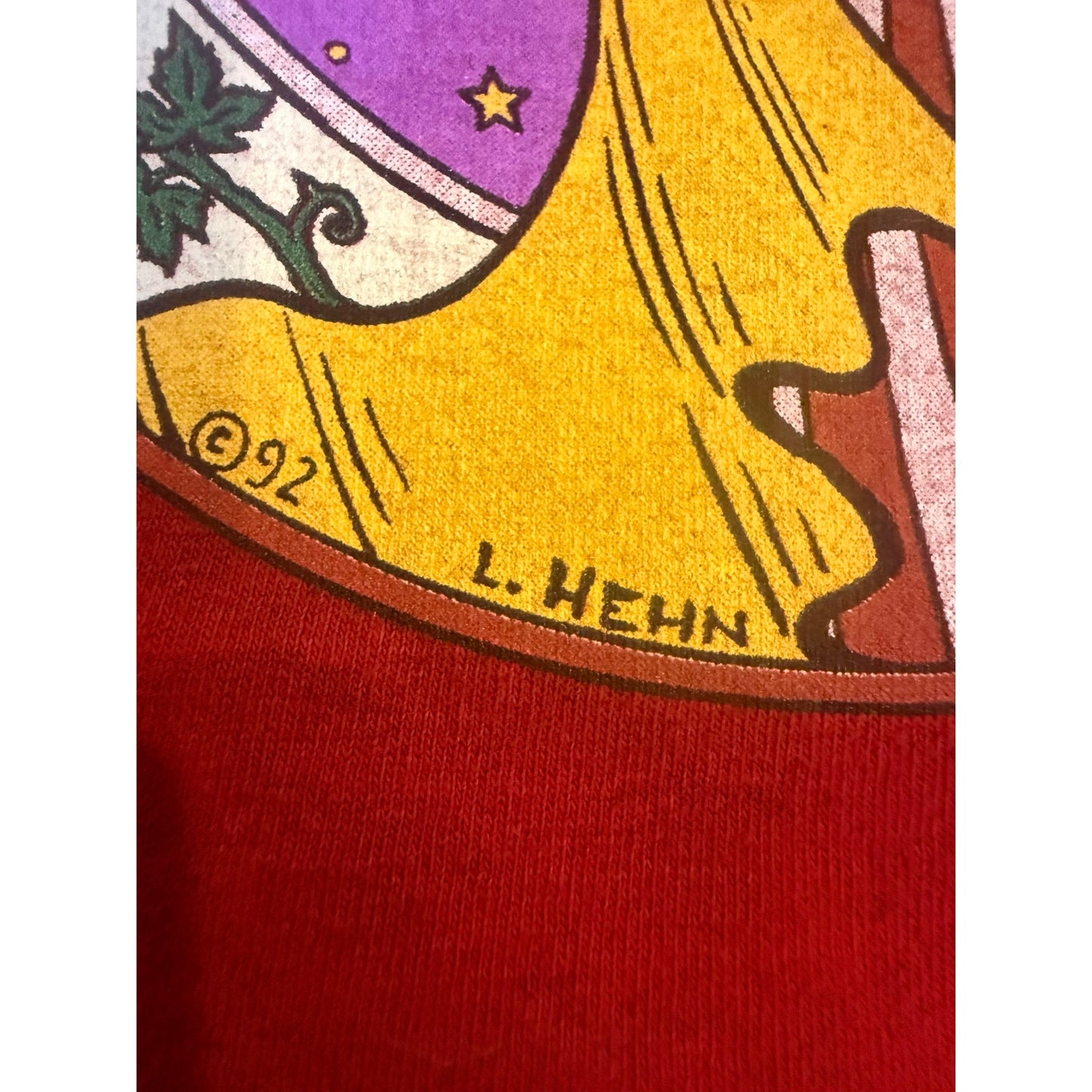 Ruby Ale Witch Graphic Size Medium