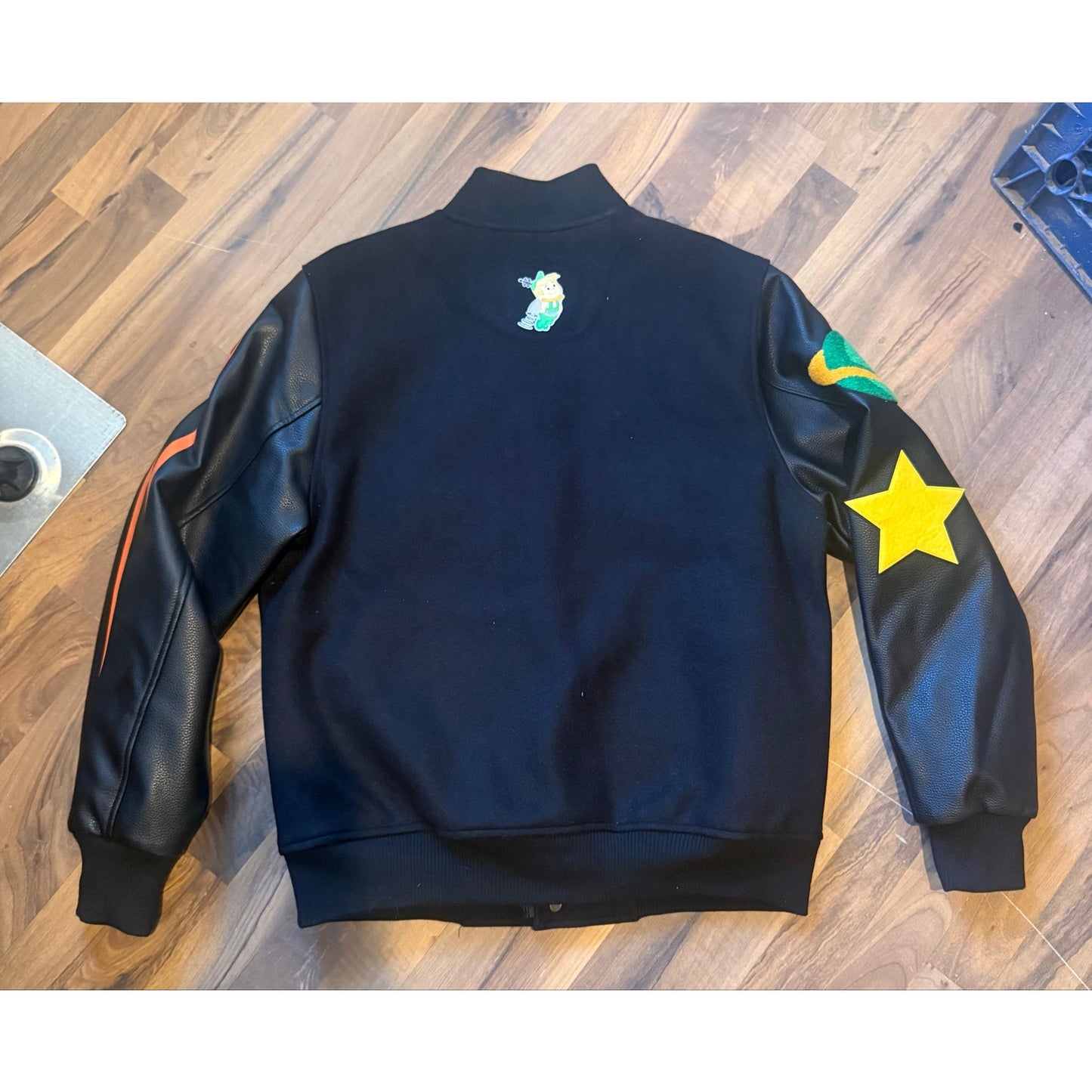 The Jetsons heavy letterman jacket with patches size L NWT