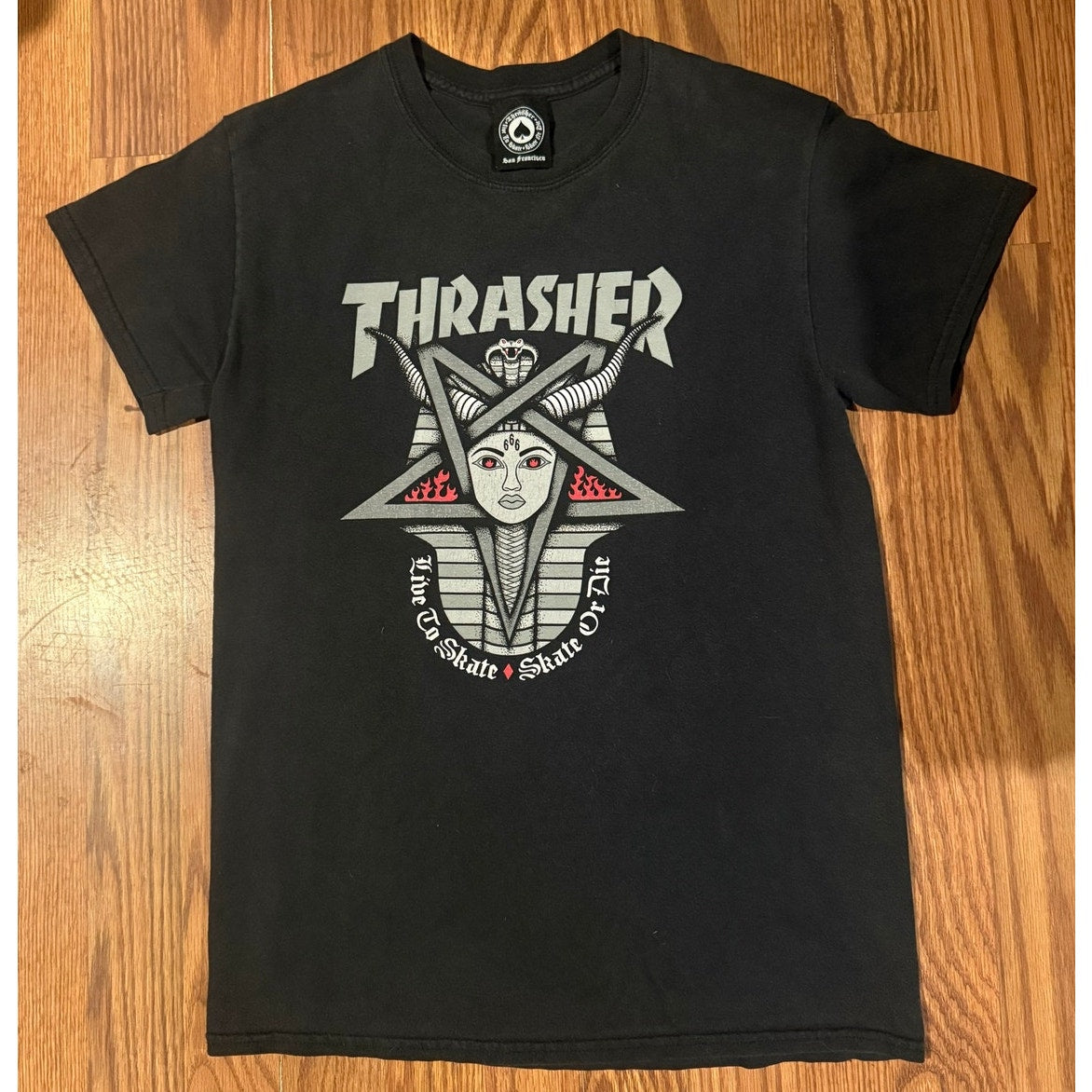 Thrasher skateboard goddess size small