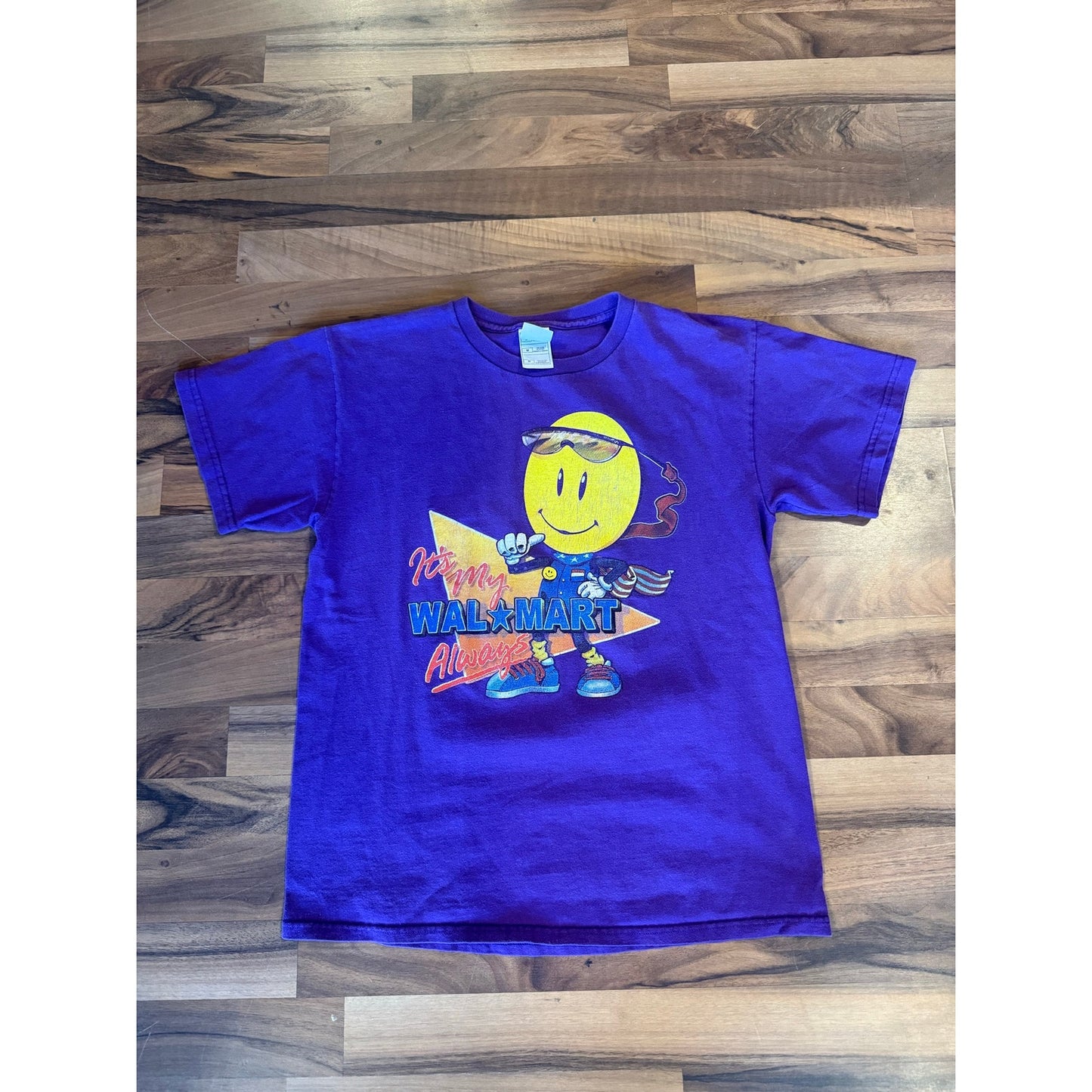 Its My Walmart Smiley Size Medium