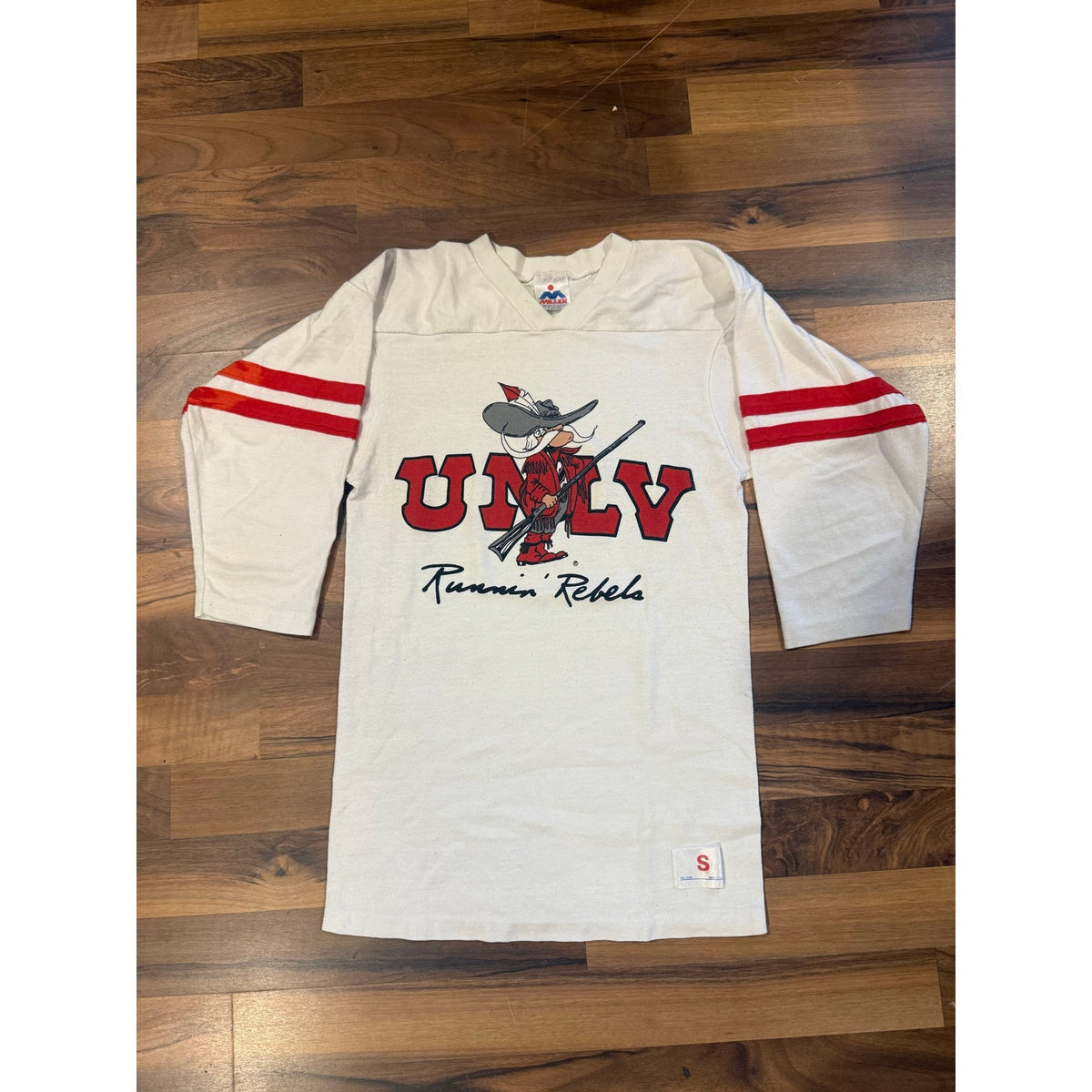 1990s UNLV 3/4 sleeve size small