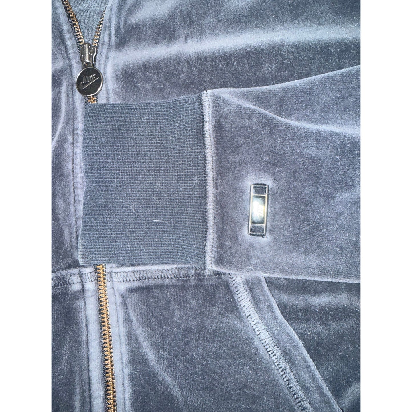 Women’s Nike Velvet Jacket Size Large