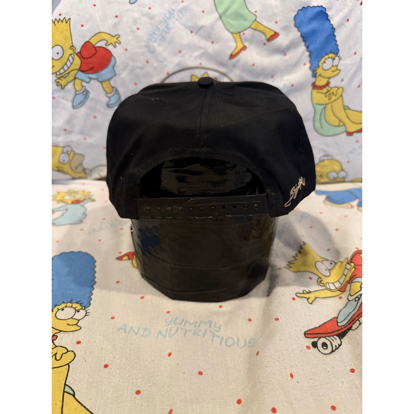 True vintage raging Chicago bulls hat