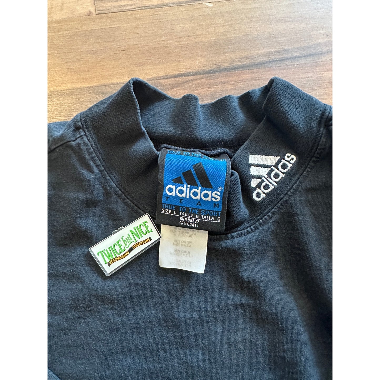 Vintage Adidas Long sleeve Size Large