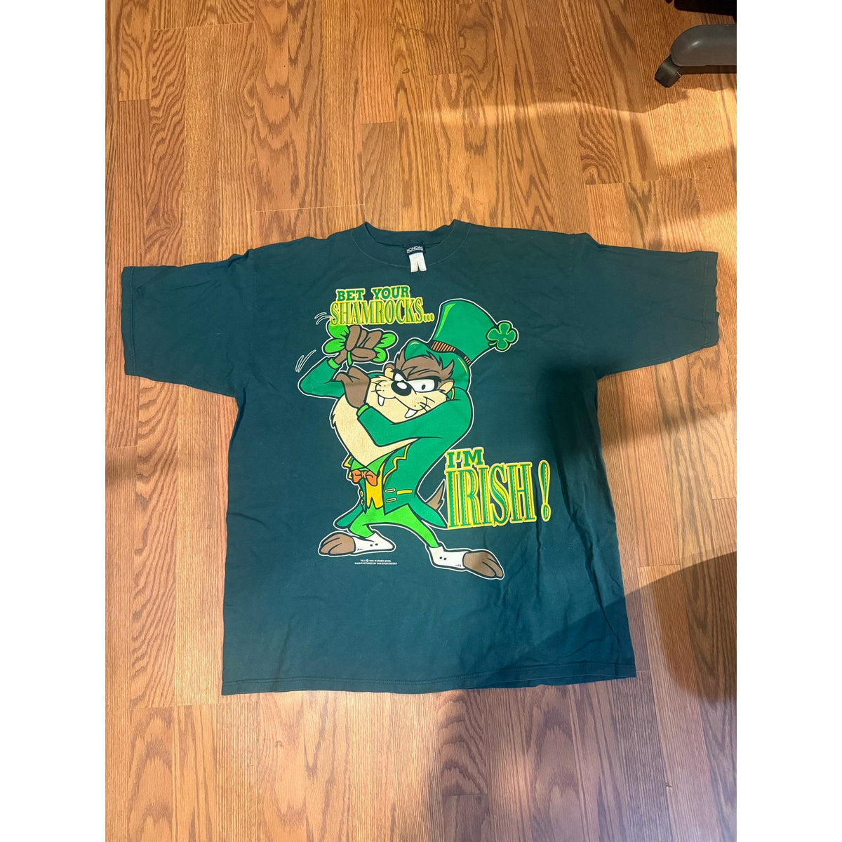 1994 Bet your Shamrock Irish Taz Shirt Size XL