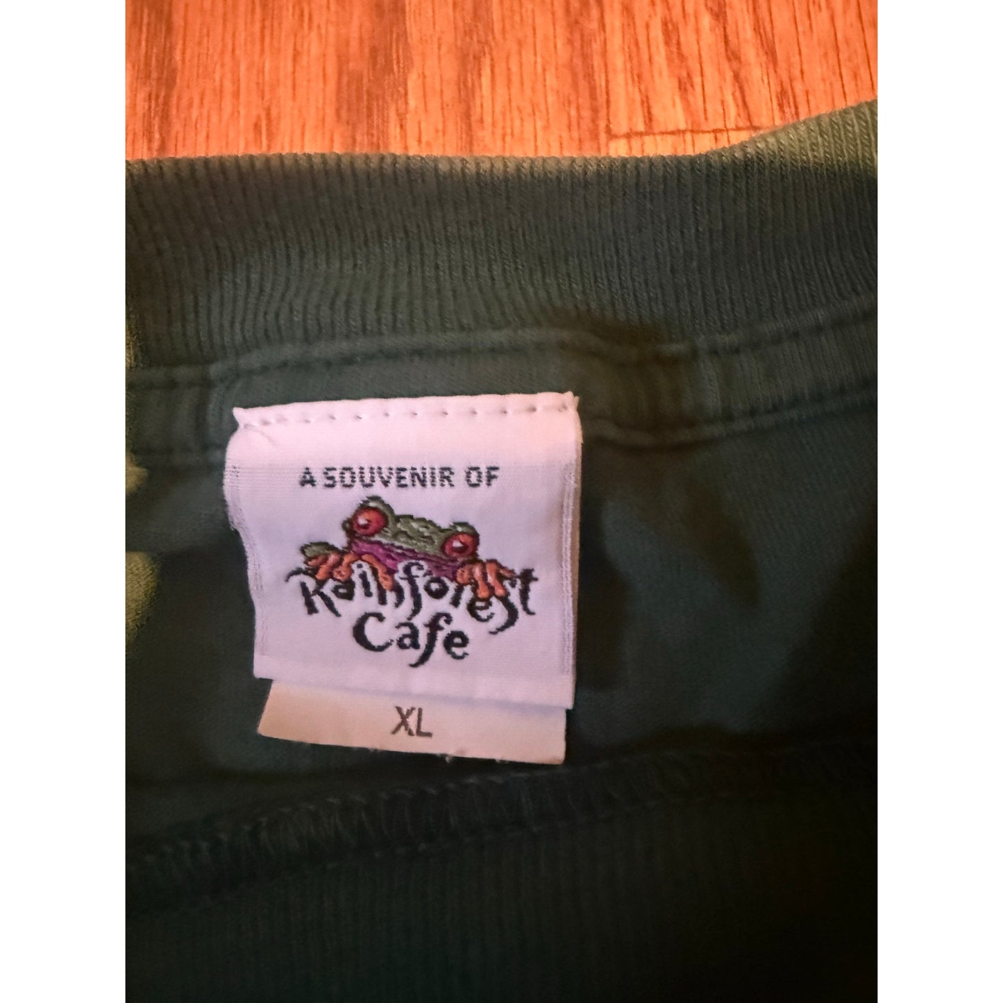 Rainforest Cafe Embroidered Frog Size XL