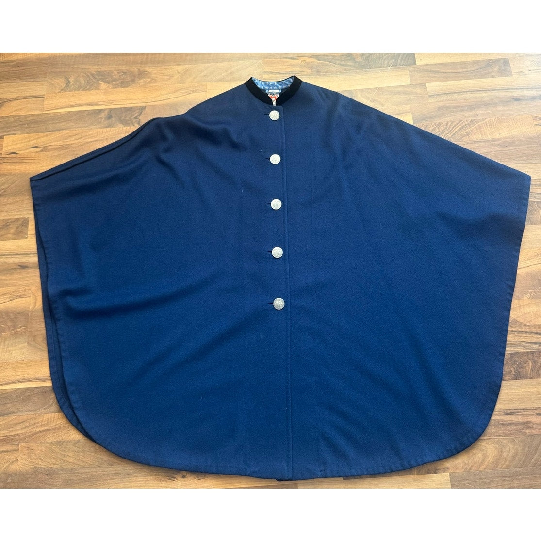 1960s Original-Lanz  Austrian Loden wool cape Size m-xl