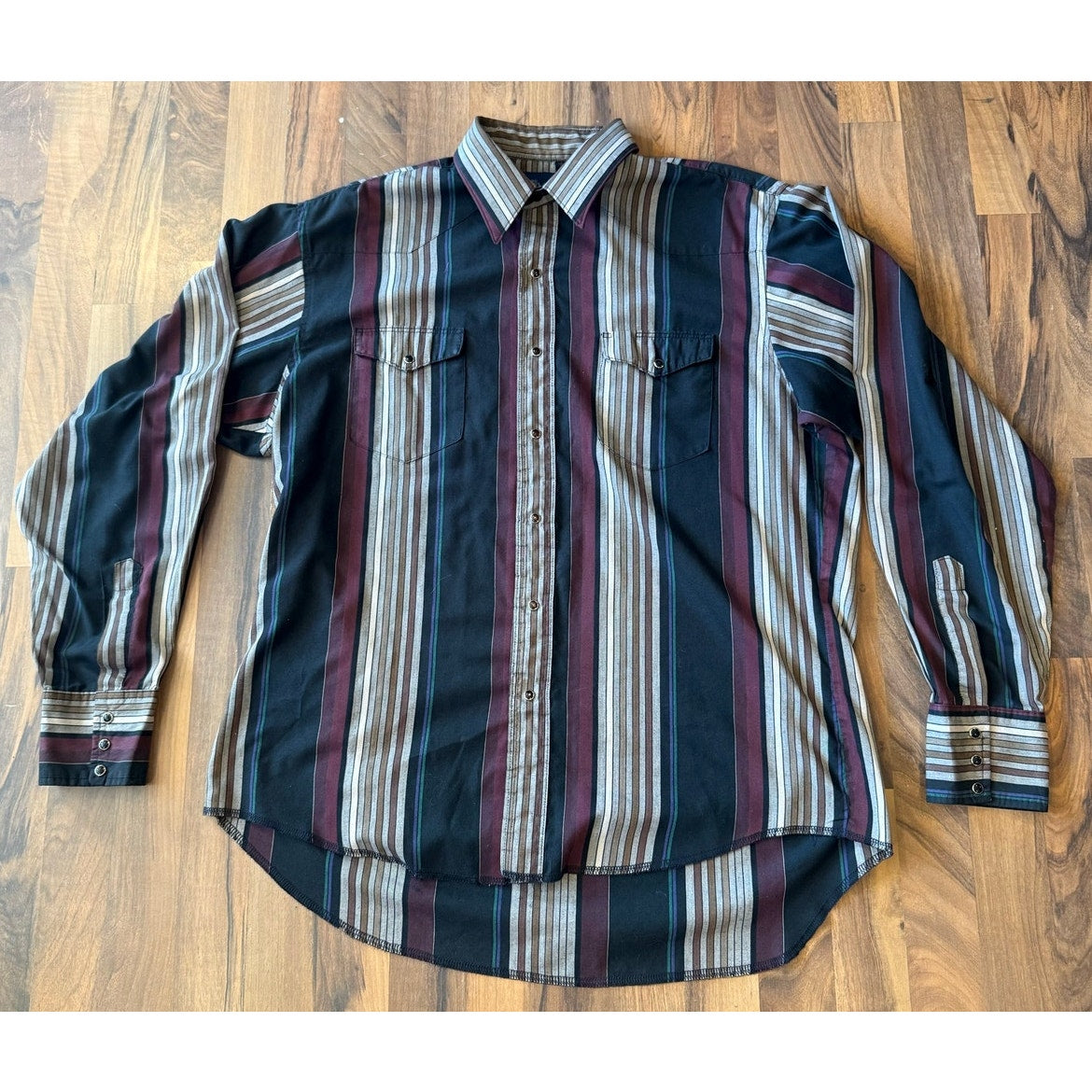 Wrangler Single Needle Tailoring Dark Stripe Size XL