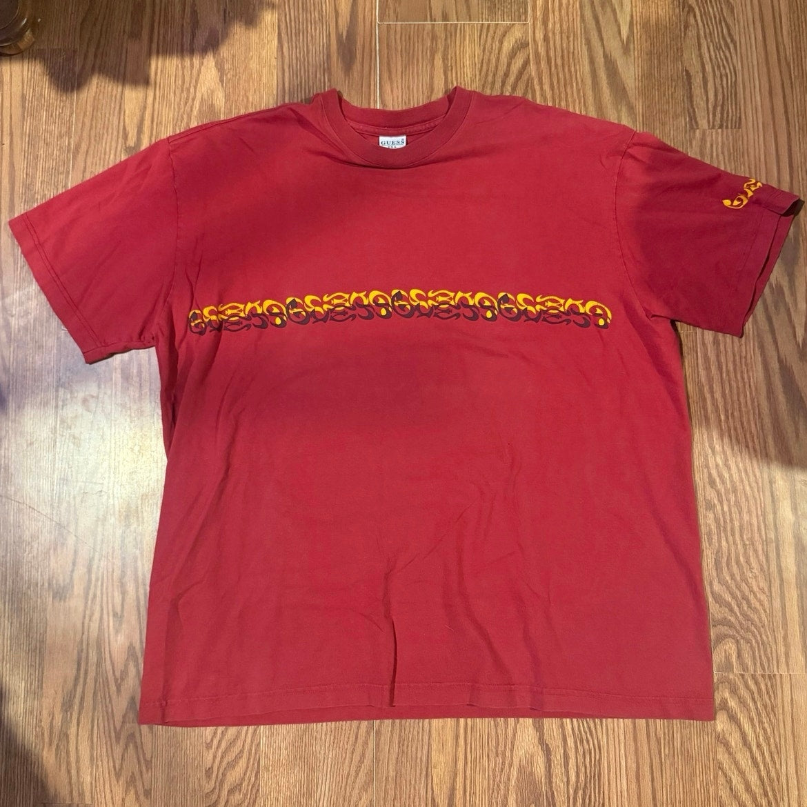 90s Guess Tribal puff Print Size XXL