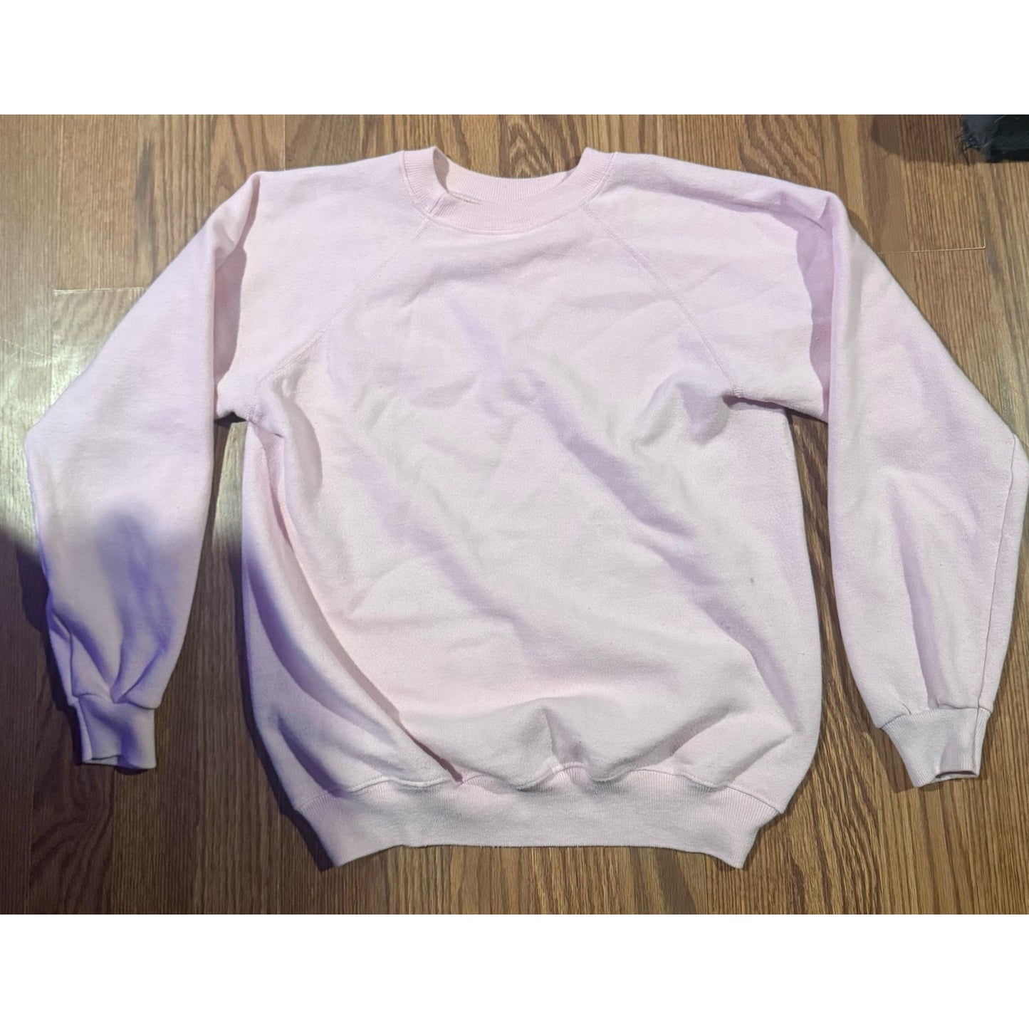 White 1990 HP Tech CRT Monitors Sweater