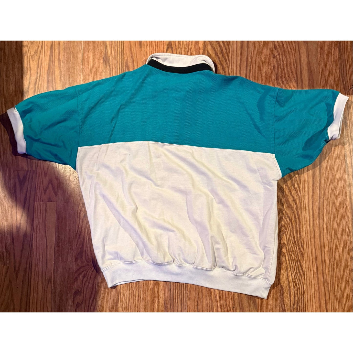 True vintage 80s/90s Envoy Collared Shirt