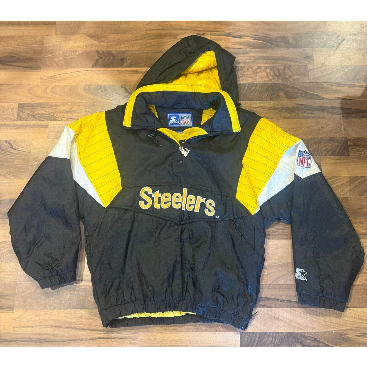 Steelers Starter Pullover puffer Size Small