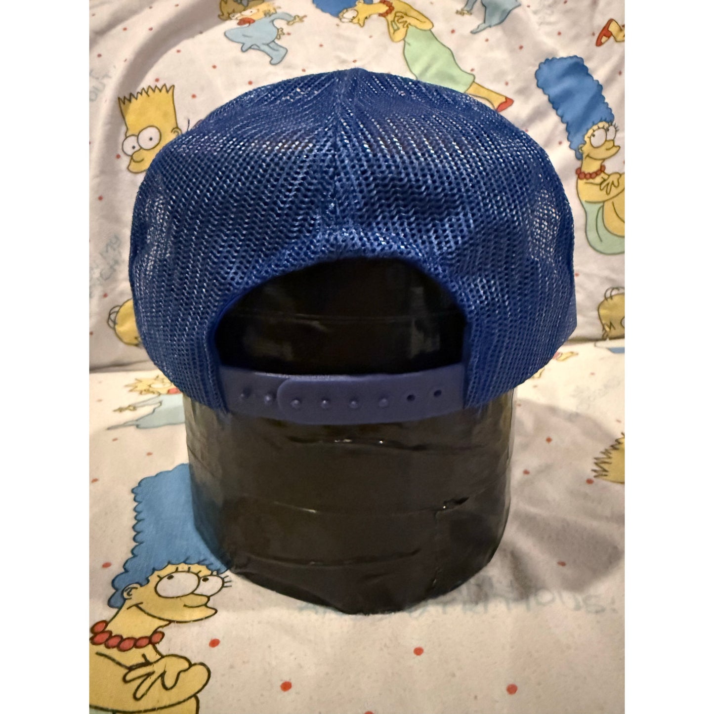 True vintage burn them rocks Oil hat