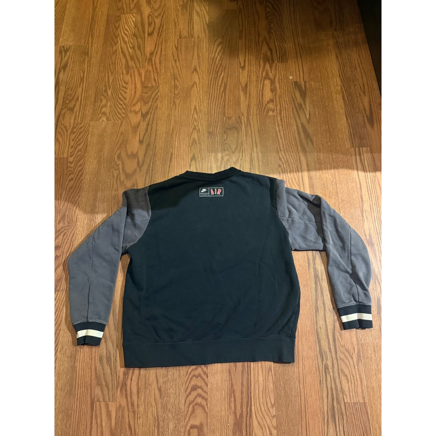 Nike Air Black Spell Out Sweater Size Small