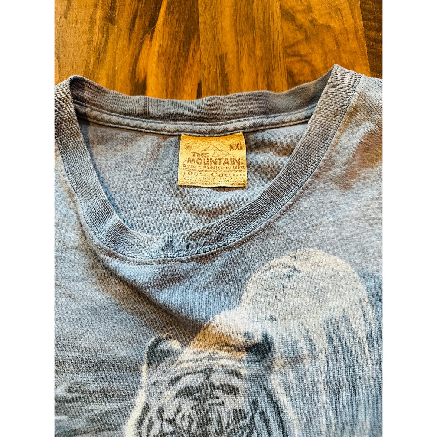 White Tiger Approaching Size XX-Large