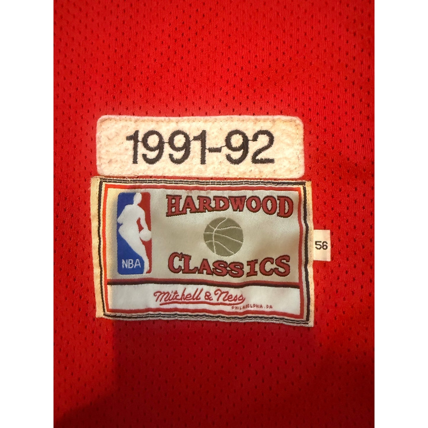 Michael Jordan Bulls Jersey 1991-92 Size 56