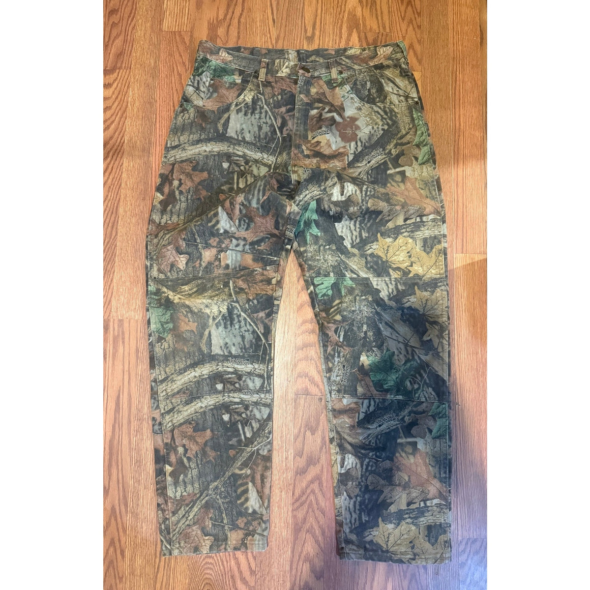 90s Wrangler Double knee Advantage Timber Camo Size 36x32
