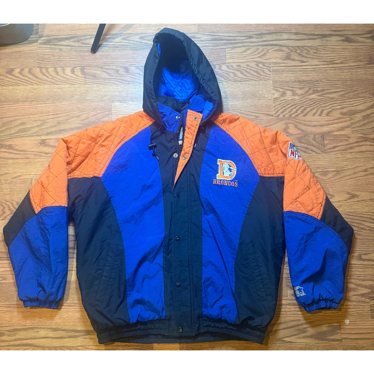 Denver Broncos Starter Jacket Zip up Size Large