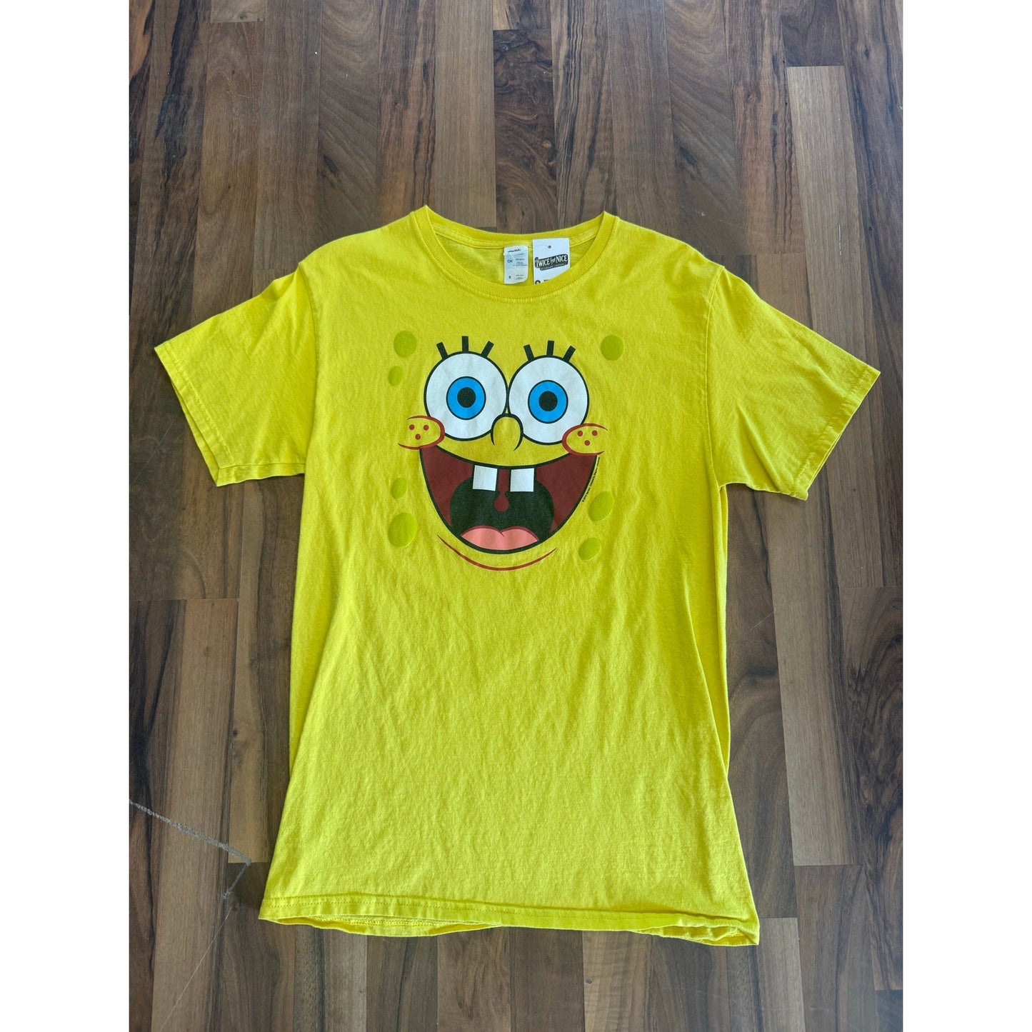 SpongeBob shirt Face Size Small
