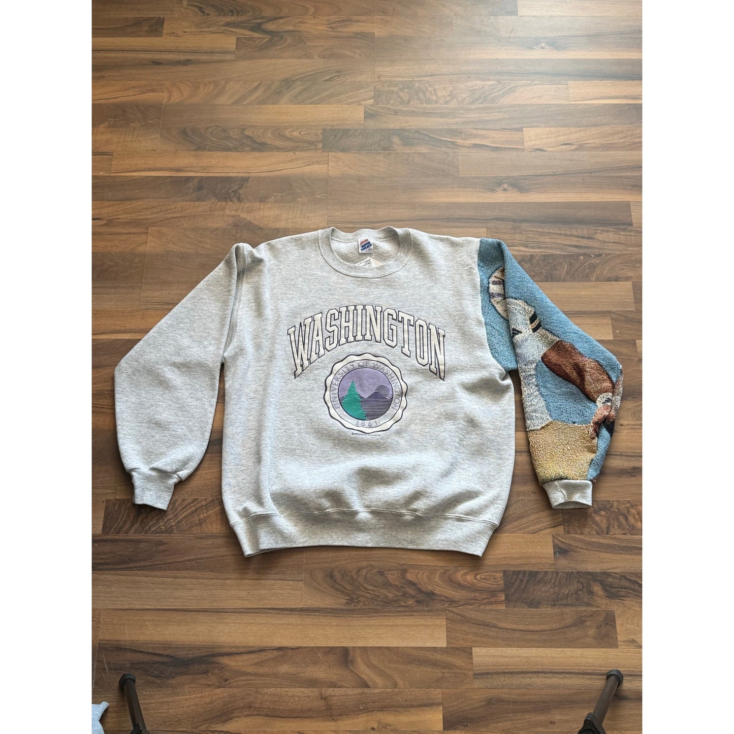 Washington State Custom 1 of 1 Crewneck sweater Size XL