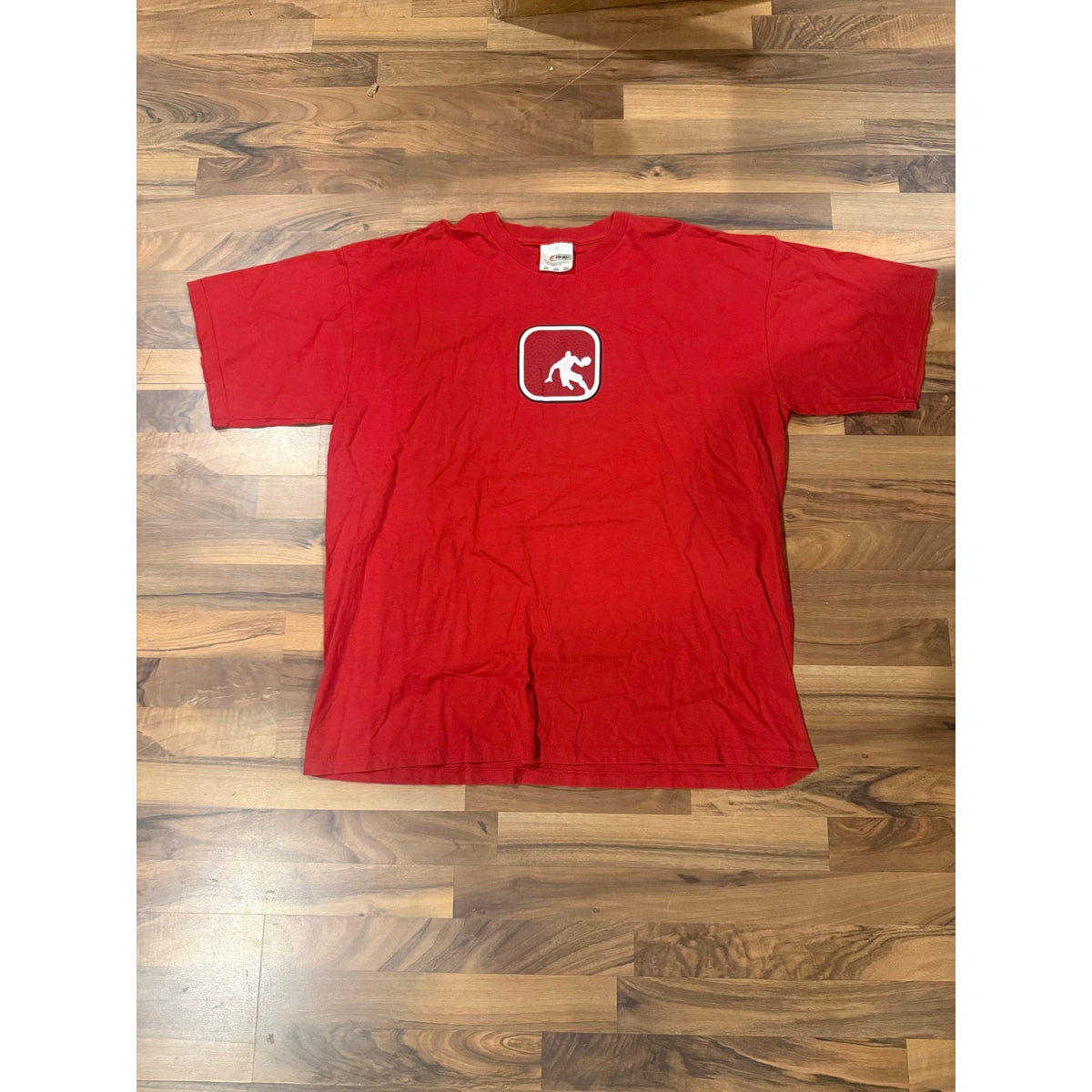 Red and1 basic size 2xl