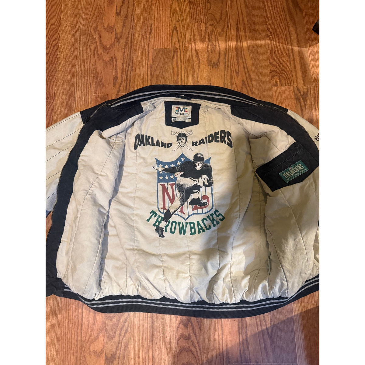Mirage Oakland Raiders Throwback Vintage Jacket Size XL
