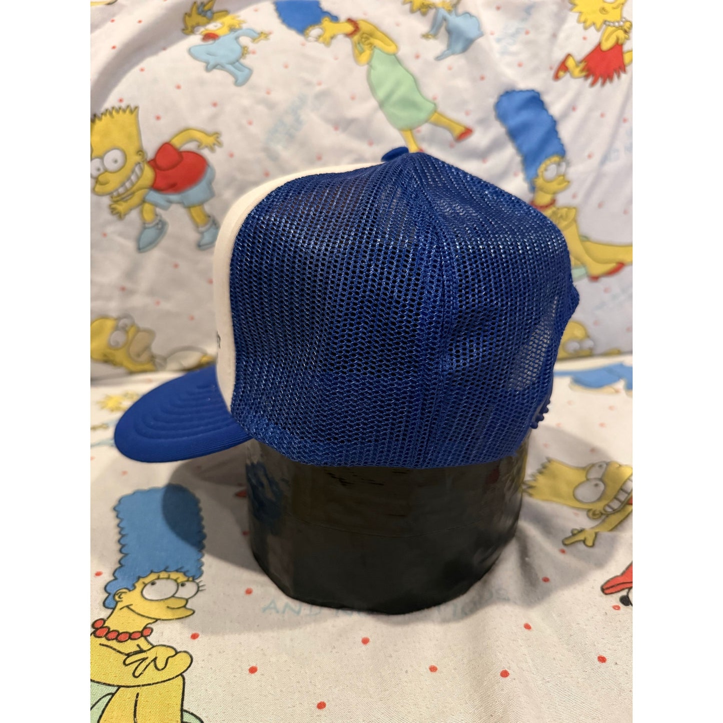 True vintage burn them rocks Oil hat