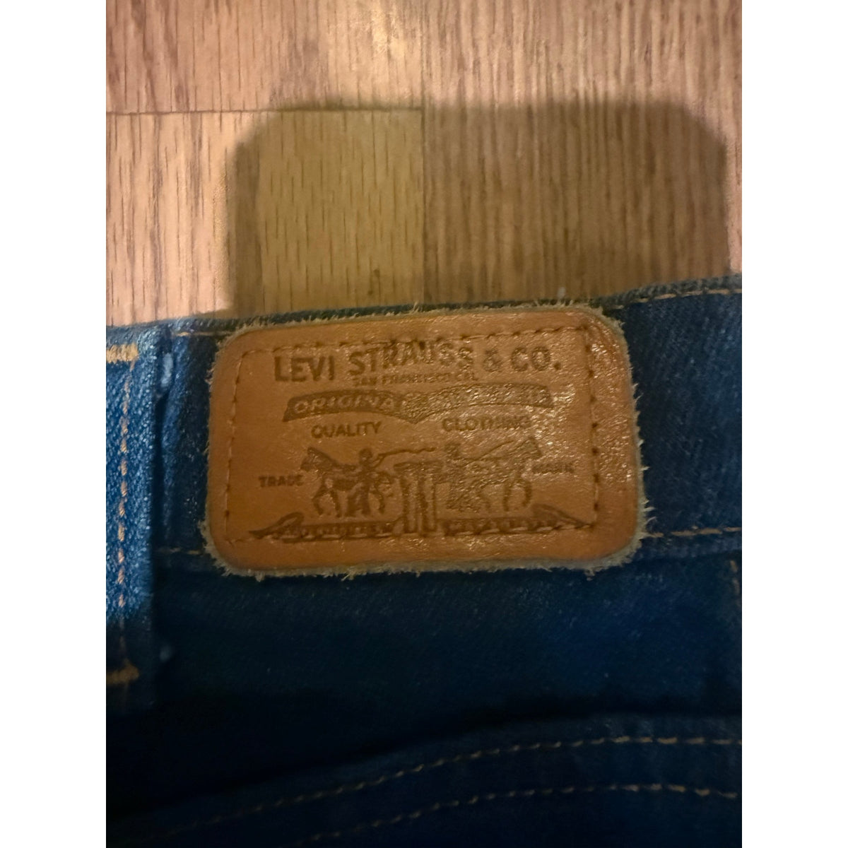 1982 Levi Saddleman movin on orange tab jeans 32x34