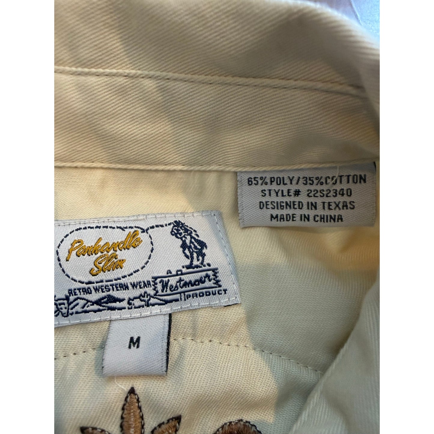 Ladies Embroidered Pearl Snap Size Md