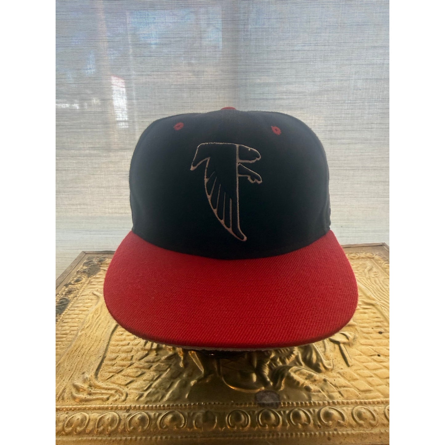 Mitchell and Ness Atlanta Falcons Snap Back
