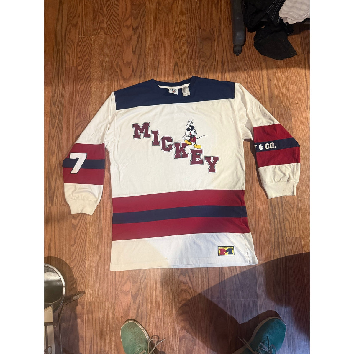 1990s Disney Mickey & Co. Hockey-style Long-Sleeve size xl