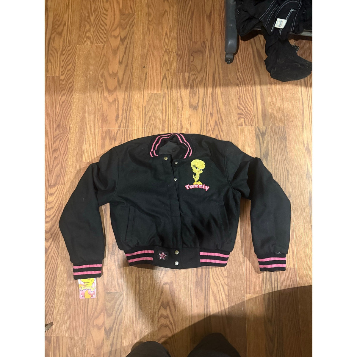 NWT Y2K Reversible Tweety Bird Bomber Jacket size Medium
