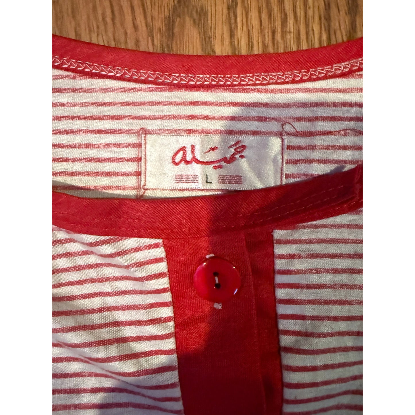 90s Bugs Bunny Henley T-Shirt