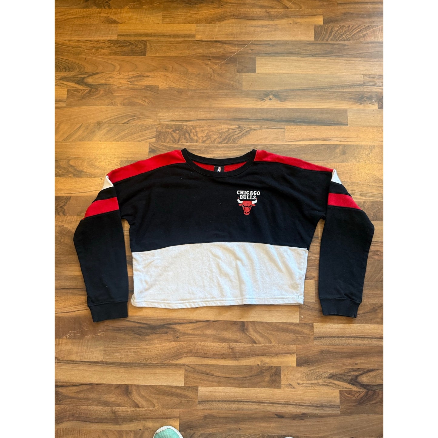 Chicago Bulls Women's long sleeve Crop Size XL