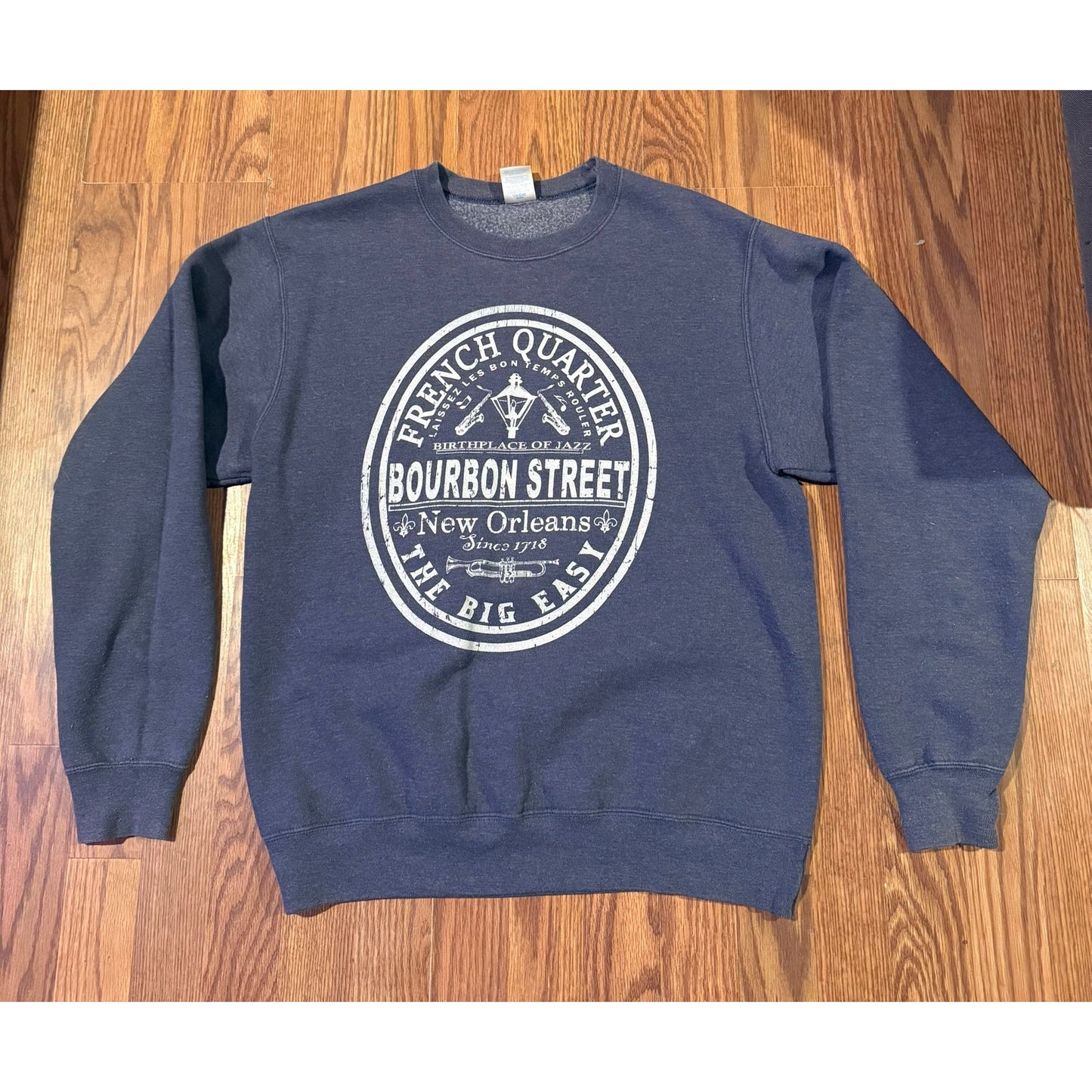 True Vintage New Orleans Tourist Crew Neck