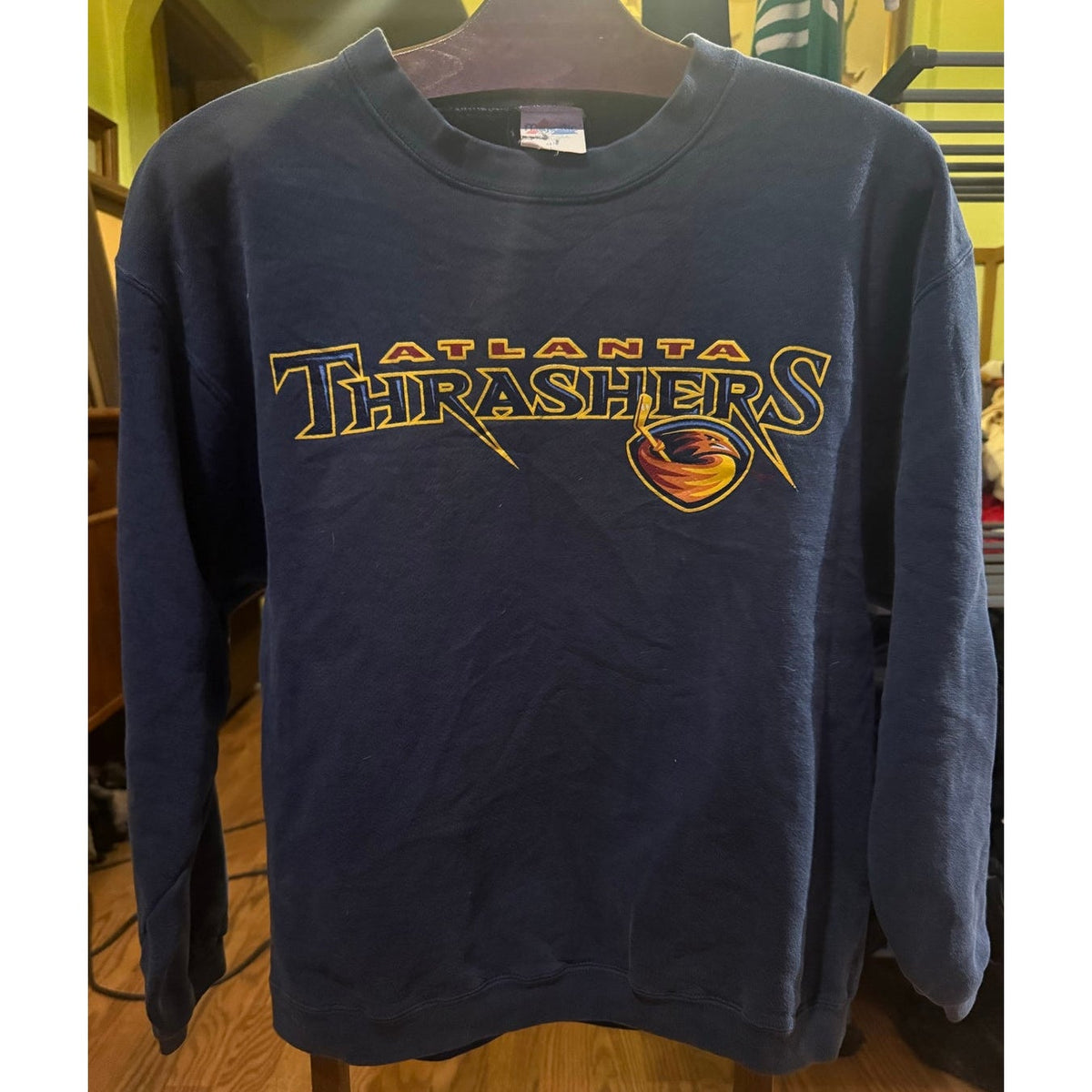 Atlanta Thrashers Crewneck Sweater Size L