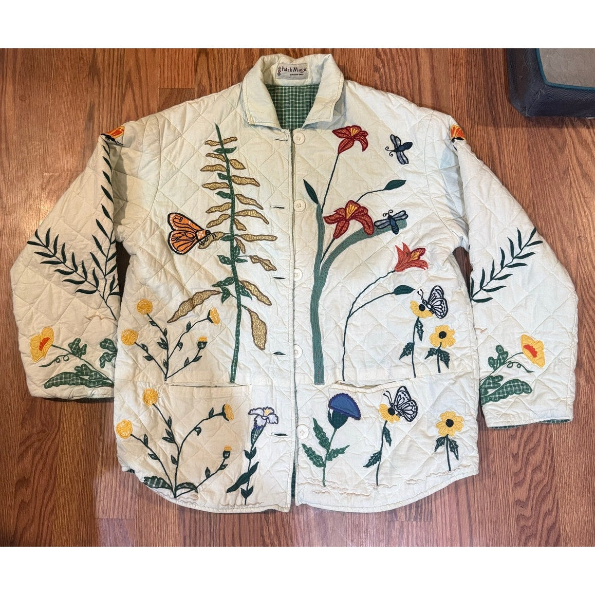 Patch Magic Wild Flower Quilted Reversible Jacket Size Small (see measurements)