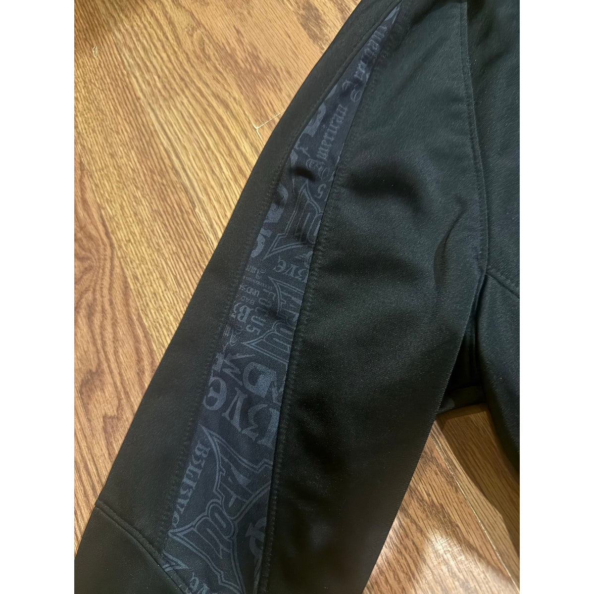 Tapout Black Full zip hoodie tonal graphics Size M