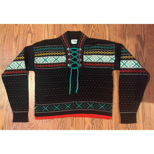 Vintage Berrybrooke Nordic Wool Lace-Up Sweater – 100% Virgin Wool